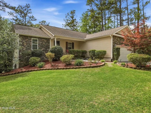 708 N Glenwood Trail, Southern Pines, NC 28387