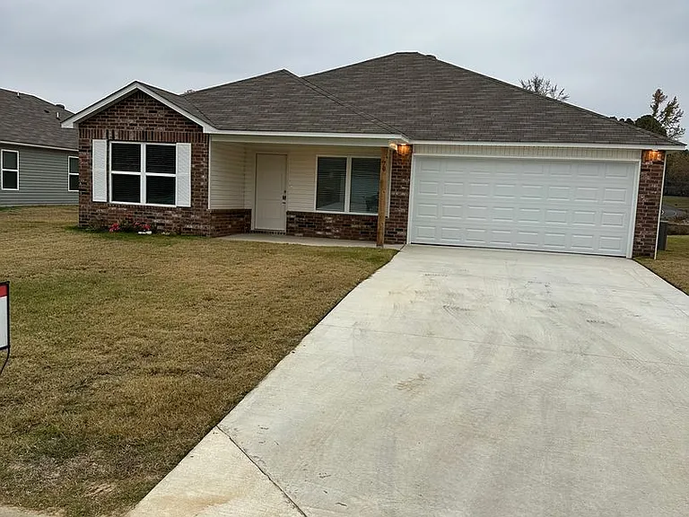 70 Swayze Rhys Ln — Photo 3