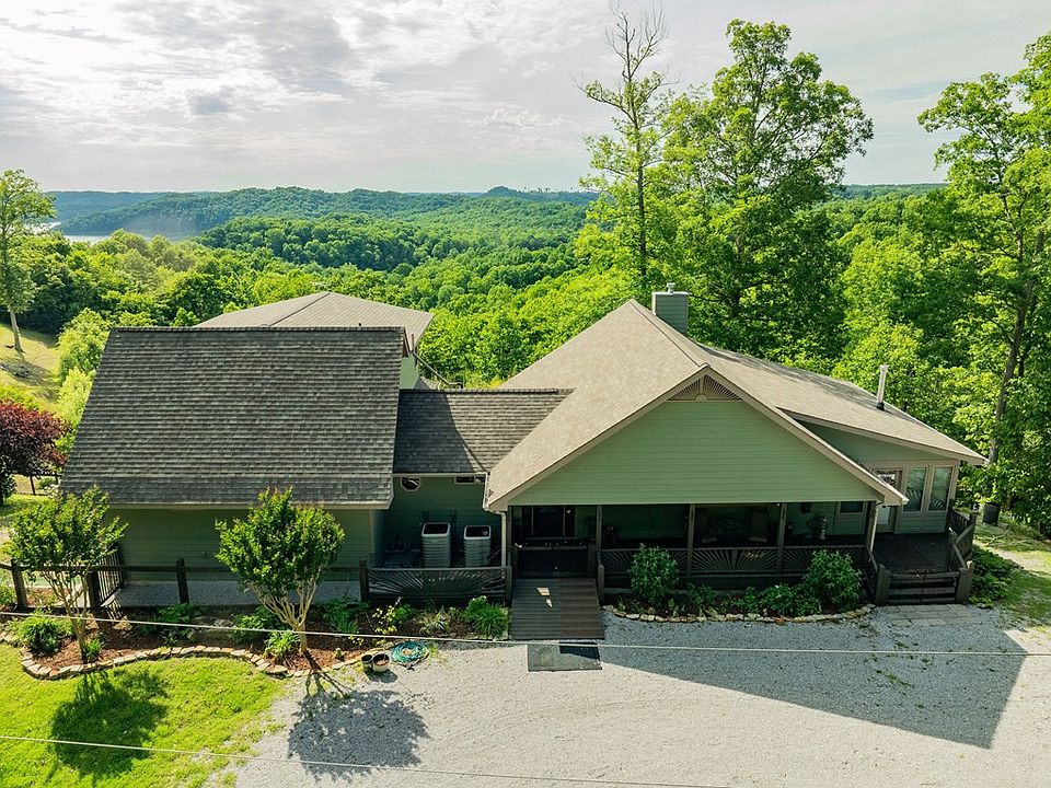 7th image of 4550 Southgate Rd