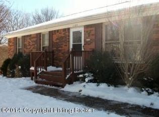 1104 E Mailback Way, Crestwood, KY 40014