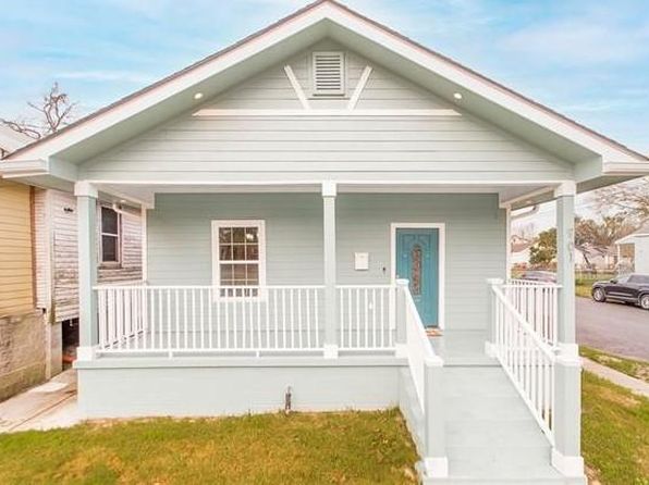901 Whitney Ave