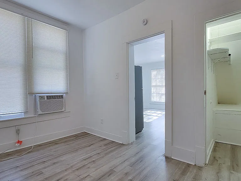 121 W Moore St #101 — Photo 20
