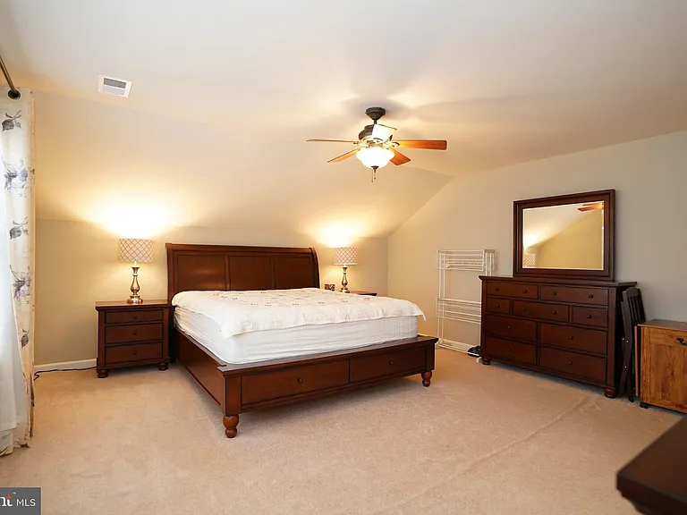 20779 Crescent Pointe Pl — Photo 30