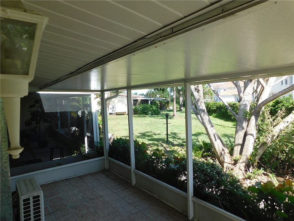 1st image of 557 7th Pl Unit 557