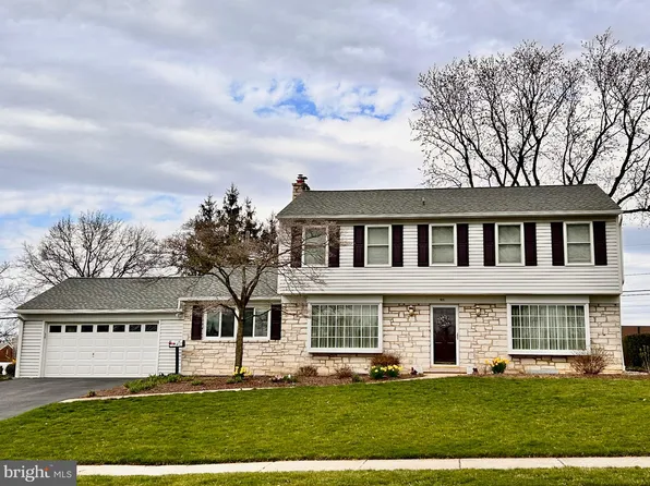 705 Drexel Hills Blvd, New Cumberland, PA 17070