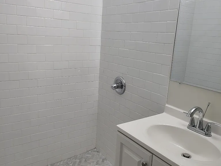 5956 Westchester Park Dr — Photo 12