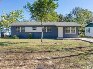 1227 SE 19th St, Gainesville, FL 32641