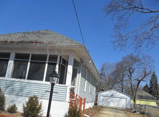 614 Enterprise St, Elgin, IL 60120