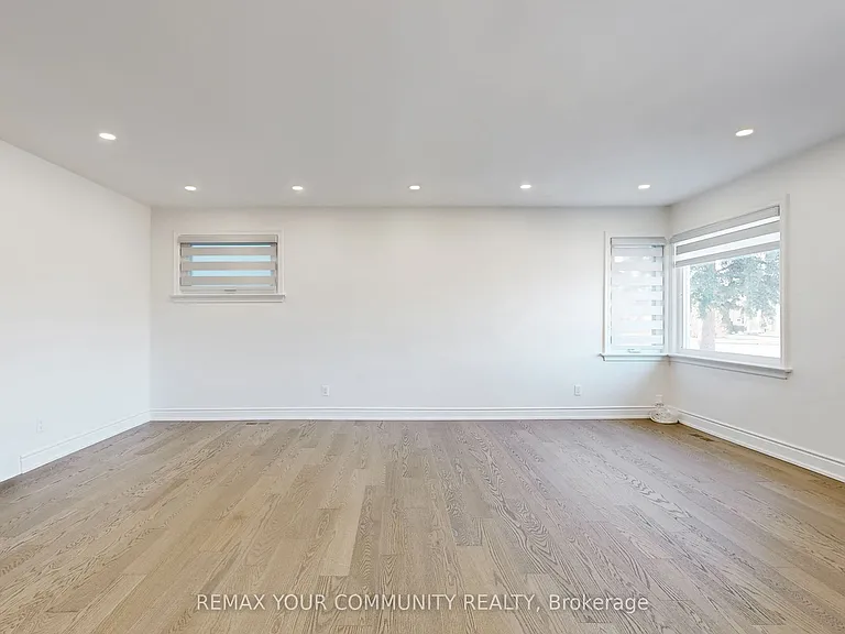 135 Searle Ave — Photo 9