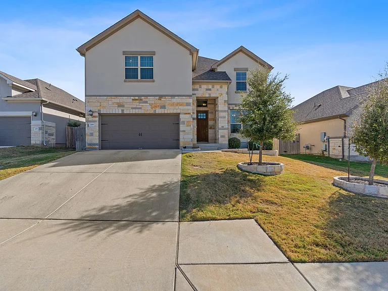 209 Birkshire Dr — Photo 34