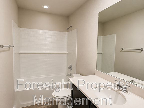 4th image of 538 Concho St