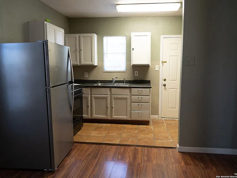1412 Whitman Ave #2 — Photo 7