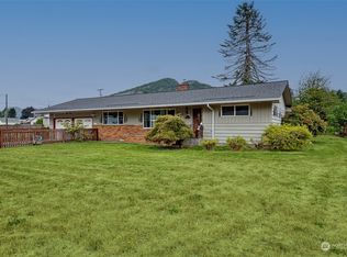102 Adams Ave, Morton, WA 98356