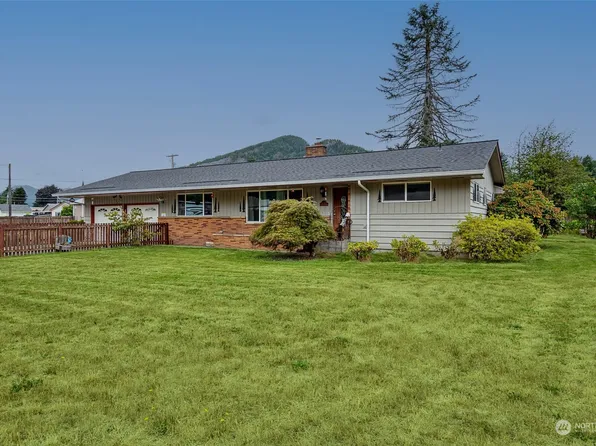 102 Adams Avenue, Morton, WA 98356