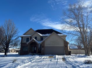 2375 Sunset View Ln, Kankakee, IL 60901