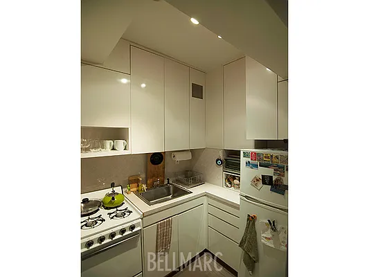 Rented by Bellmarc Realty | media 11