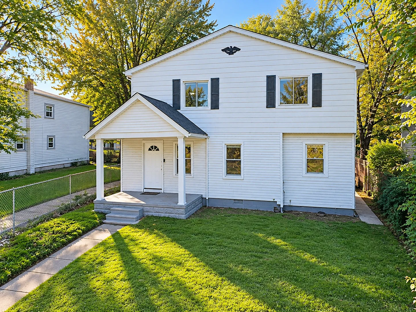 4 bed, 1.5 bath, 1155 sqft, $1,700 — Photo 3