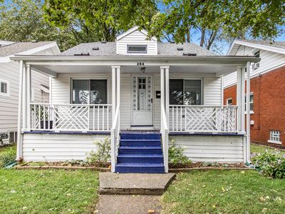 284 Pearson St, Ferndale, MI, 48220