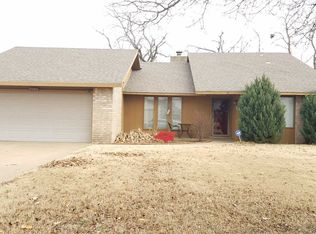 2713 Franklin Dr, Enid, OK 73703