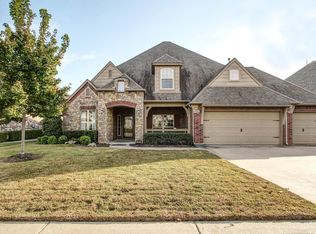 658 W 77th St, Tulsa, OK 74132