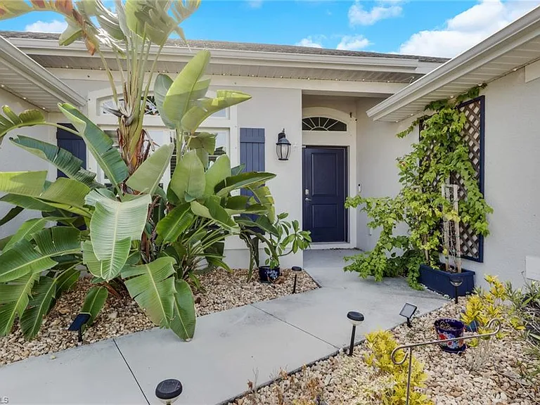 2248 Bonn Ct — Photo 3