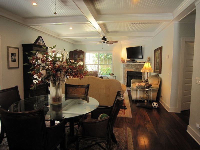 1st image of 120 Sea Palms Ln