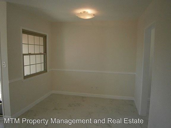 4th image of 8740 Elden St