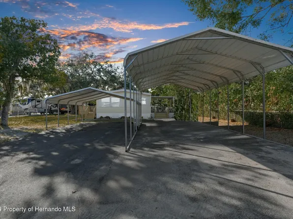 12839 Parkwood St, Hudson, FL 34669