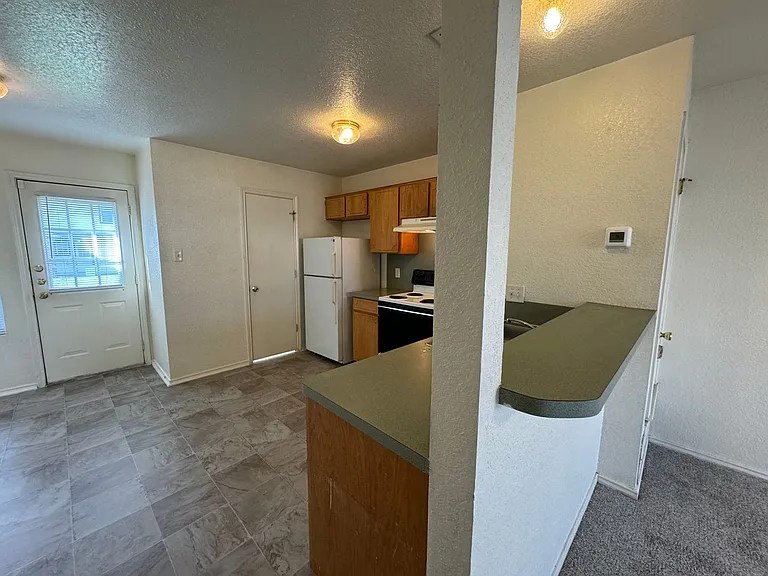 4407 Jeff Scott Dr — Photo 6