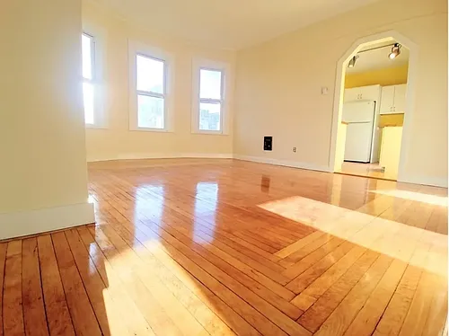 14 Glenwood Ave #2 Photo 1