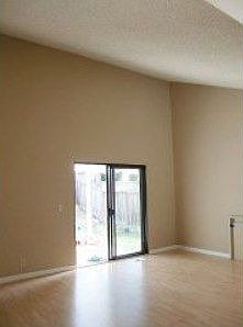 2nd image of 1054 Courtland Ave