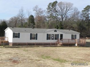 157 Twin Creeks Rd, Mooresboro, NC 28114