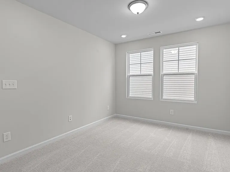 2203 Cape May Ln — Photo 18