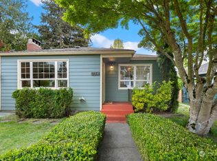 734 N 100th St, Seattle, WA 98133
