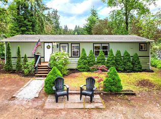 70 NE Pegleg Ct, Belfair, WA