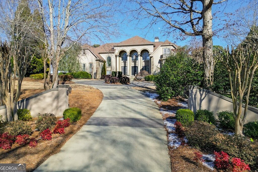 1905 Kathy Whitworth Dr
