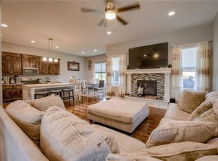 16746 Ruby Way, Basehor, KS 66007