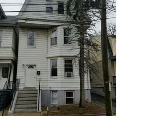 44 Oak Ave, Irvington, NJ 07111