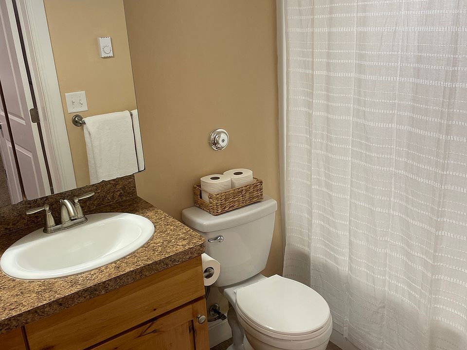 1st image of 148 Harvard Ave #2