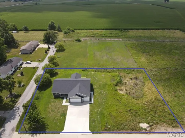410 N Sheldon Ave, Kahoka, MO 63445