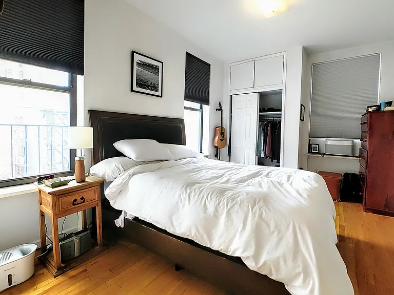 176 2nd Ave #4R — Photo 5