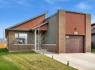 62 Moonstone Cres, Chatham Kent, ON N7M 0S2
