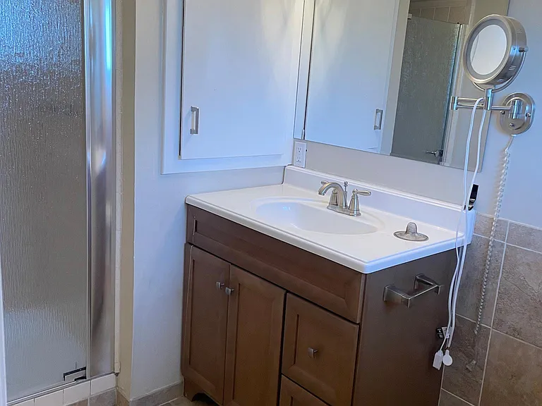 212 Ludell Dr — Photo 15