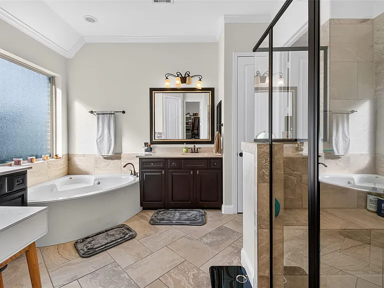 20214 Overland Hills Ln — Photo 5
