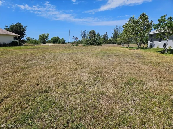 130 SW 39th Pl, Cape Coral, FL 33991