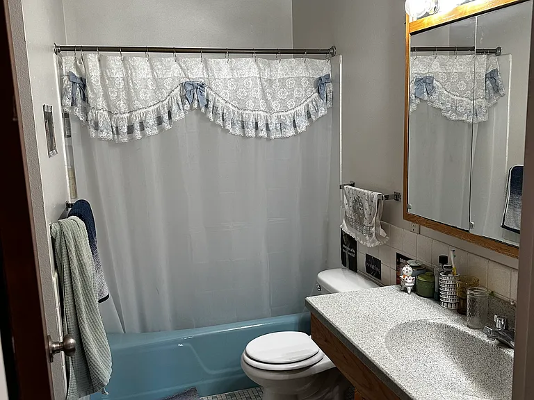 204 Haywood Dr #204 — Photo 6