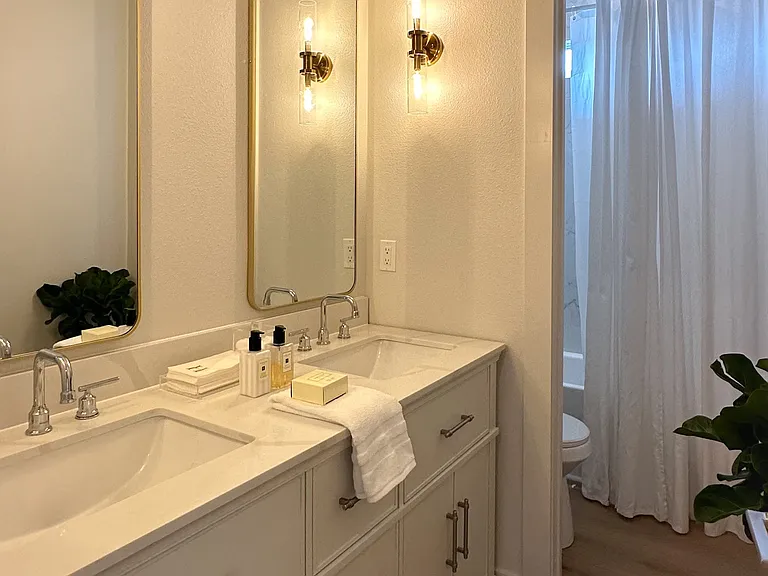 6493-6501 Blueberry Dr — Photo 18