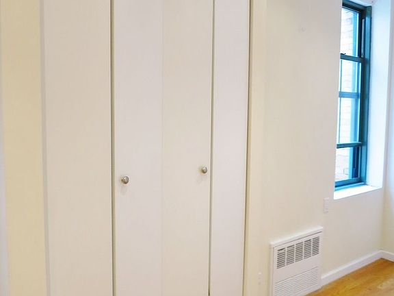 5th image of 1482 York Ave APT 6E