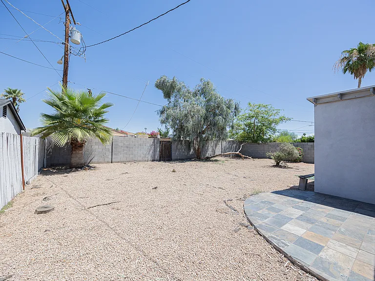 1332 E Whitton Ave — Photo 25