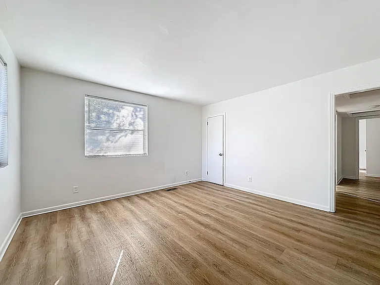 5330 Quan Dr — Photo 17